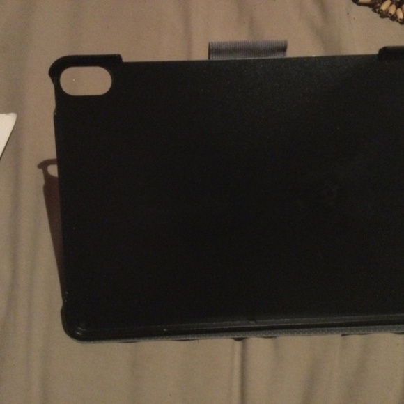 Ipad case NEW 10.9 - Picture 3 of 4